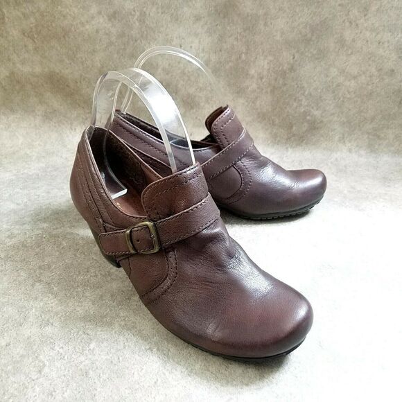 Bare Traps Womens Haydon Size 8 Brown Slip On Clogs 2.5" Heel Ankle Booties - Picture 4 of 9